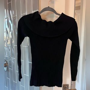 Michael Khors Black Size Small off Shoulder Sweater